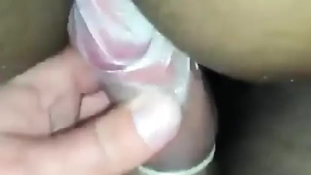 Трахнул с презервативом узбечку раком